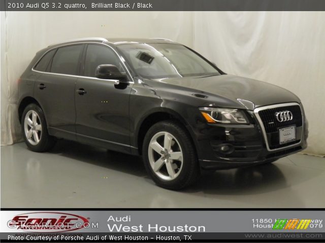 2010 Audi Q5 3.2 quattro in Brilliant Black