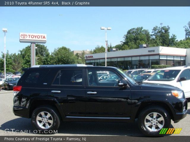 2010 Toyota 4Runner SR5 4x4 in Black