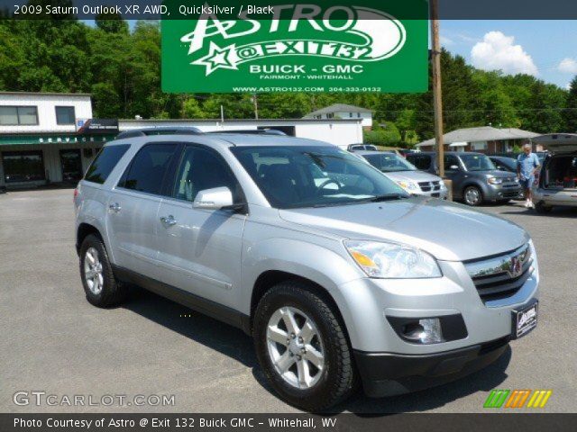 2009 Saturn Outlook XR AWD in Quicksilver