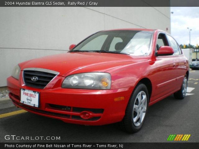 2004 Hyundai Elantra GLS Sedan in Rally Red