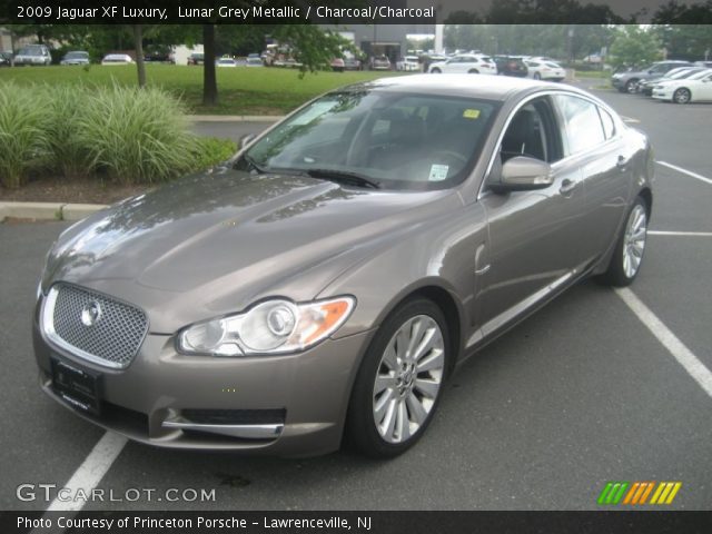 2009 Jaguar XF Luxury in Lunar Grey Metallic