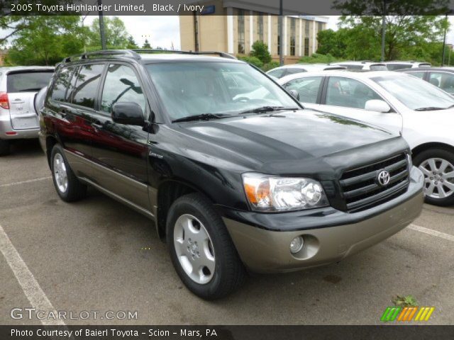 2005 Toyota Highlander Limited in Black