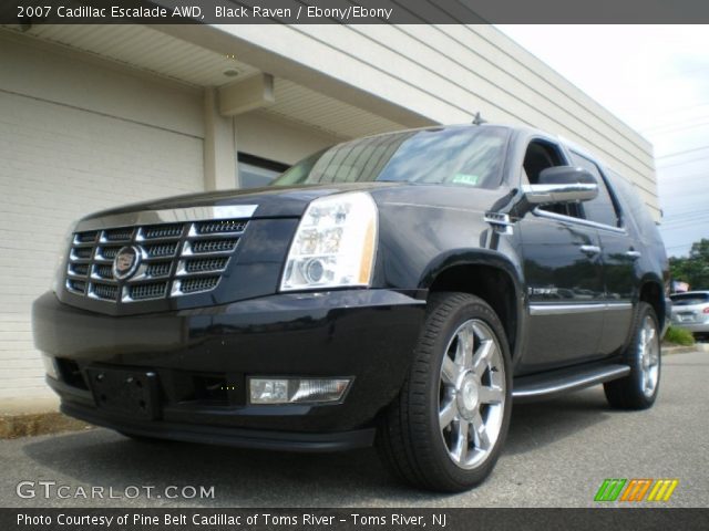 2007 Cadillac Escalade AWD in Black Raven