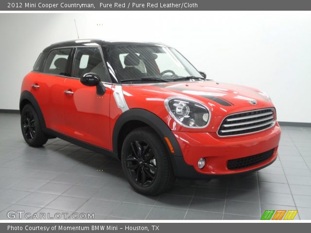 2012 Mini Cooper Countryman in Pure Red