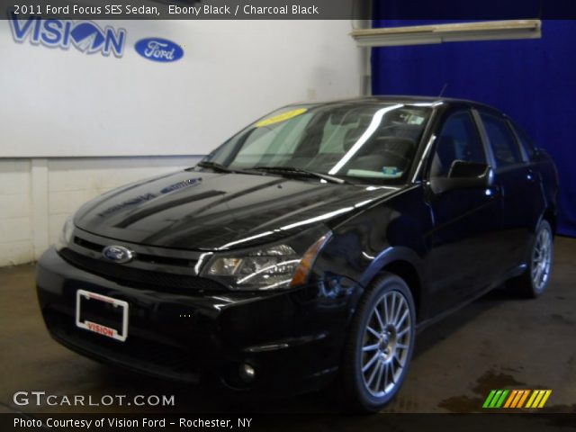2011 Ford Focus SES Sedan in Ebony Black