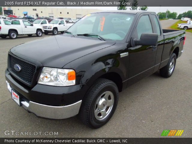 2005 Ford F150 XLT Regular Cab in Black