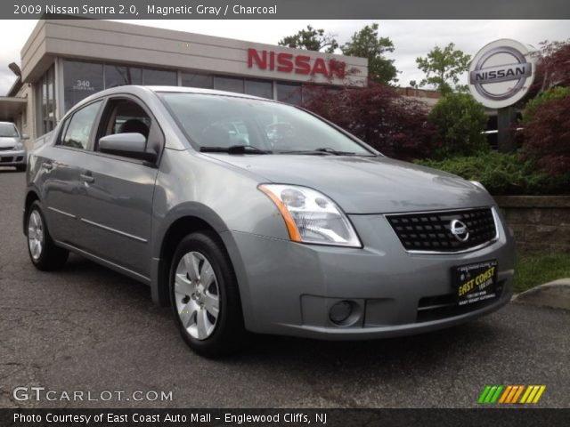 2009 Nissan Sentra 2.0 in Magnetic Gray