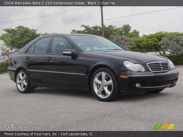 2004 Mercedes-Benz C 230 Kompressor Sedan in Black