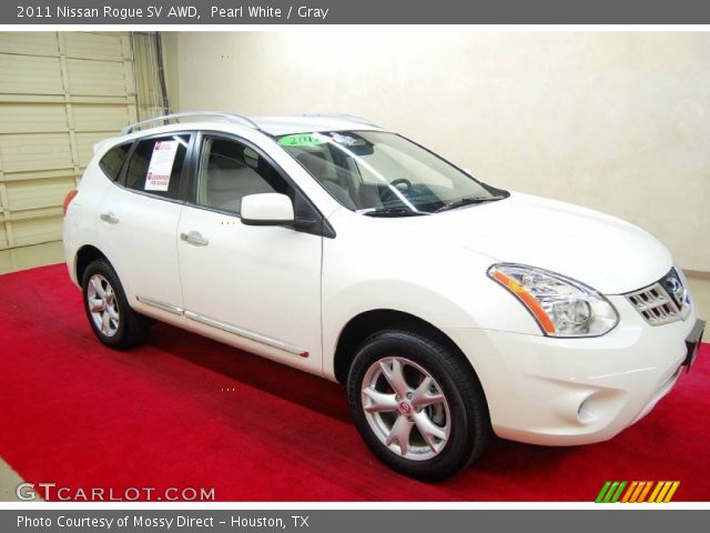 2011 Nissan Rogue SV AWD in Pearl White