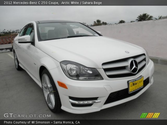2012 Mercedes-Benz C 250 Coupe in Arctic White