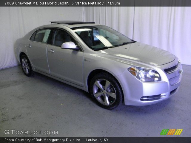 2009 Chevrolet Malibu Hybrid Sedan in Silver Ice Metallic