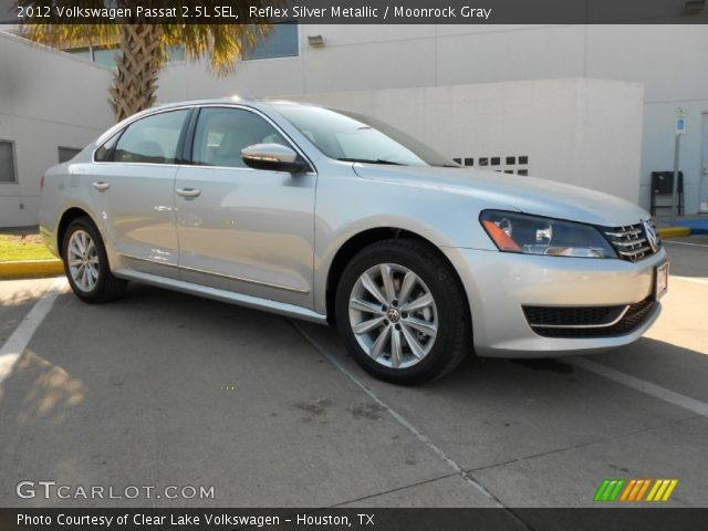 2012 Volkswagen Passat 2.5L SEL in Reflex Silver Metallic