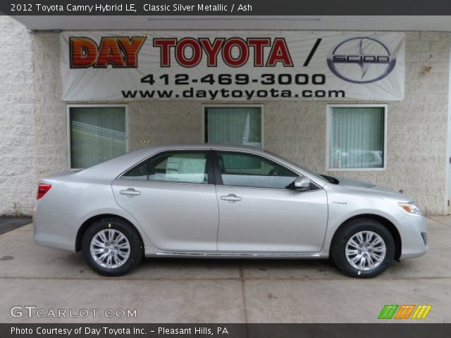 2012 Toyota Camry Hybrid LE in Classic Silver Metallic