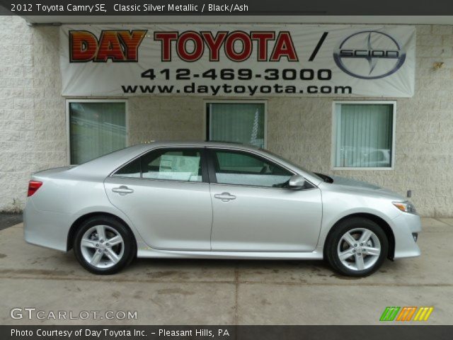 2012 Toyota Camry SE in Classic Silver Metallic