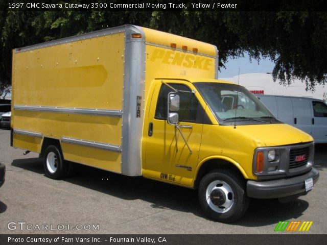 1997 GMC Savana Cutaway 3500 Commercial Moving Truck in Yellow