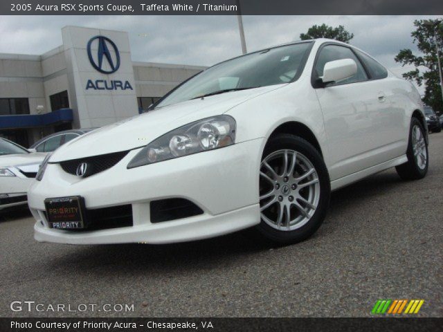 2005 Acura RSX Sports Coupe in Taffeta White