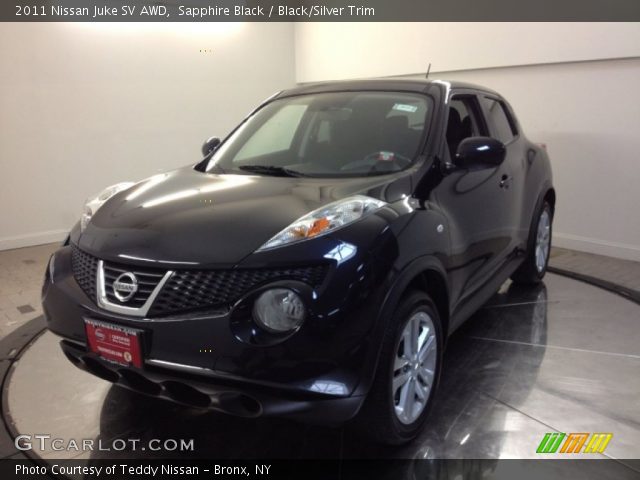 2011 Nissan Juke SV AWD in Sapphire Black