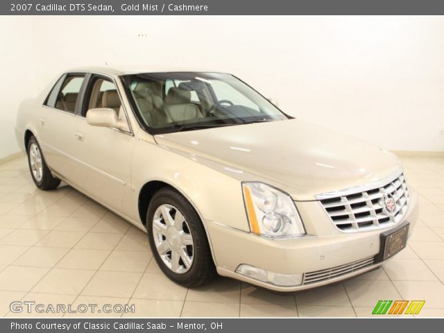 2007 Cadillac DTS Sedan in Gold Mist