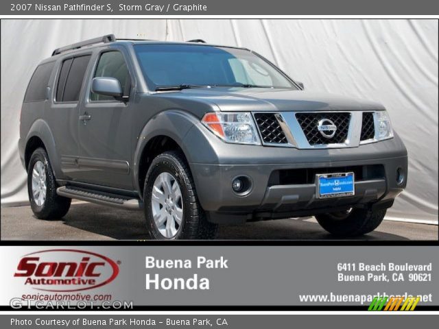 2007 Nissan Pathfinder S in Storm Gray