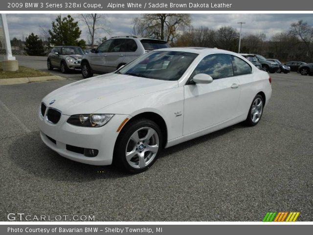 2009 BMW 3 Series 328xi Coupe in Alpine White