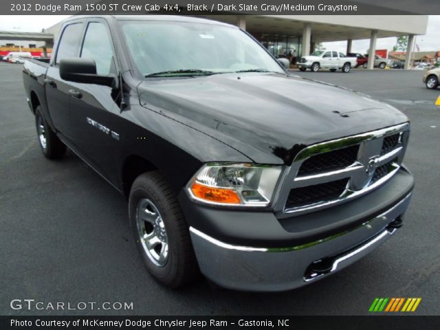 2012 Dodge Ram 1500 ST Crew Cab 4x4 in Black