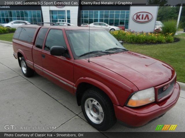 2000 GMC Sonoma SLS Sport Extended Cab in Cherry Red Metallic