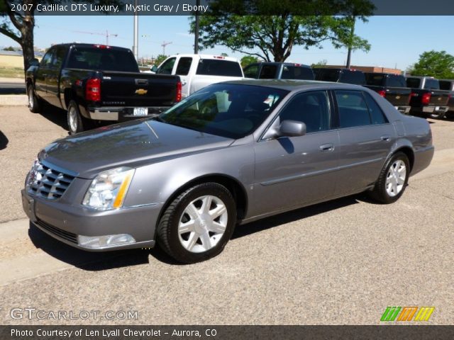 2007 Cadillac DTS Luxury in Mystic Gray