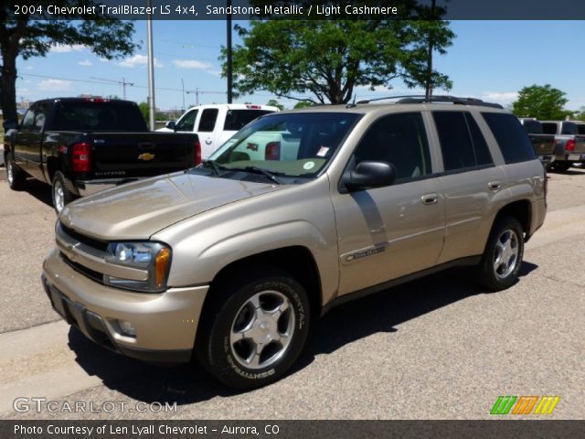 2004 Chevrolet TrailBlazer LS 4x4 in Sandstone Metallic