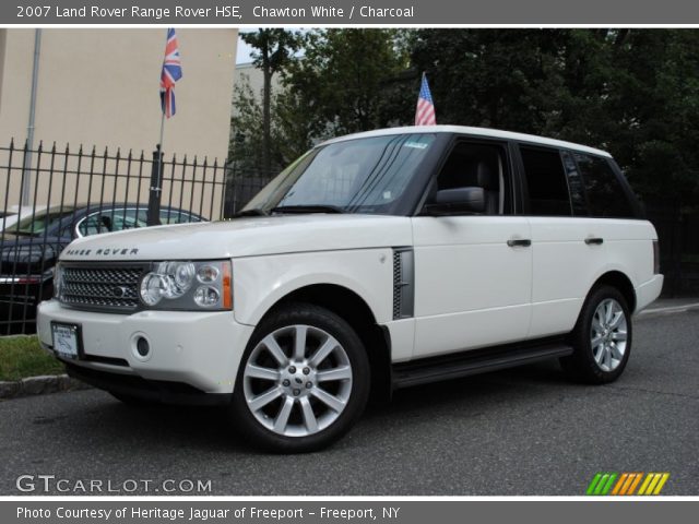 2007 Land Rover Range Rover HSE in Chawton White