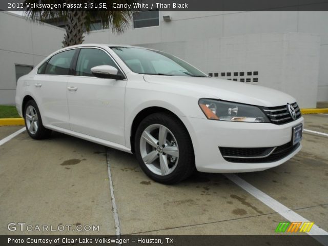 2012 Volkswagen Passat 2.5L SE in Candy White