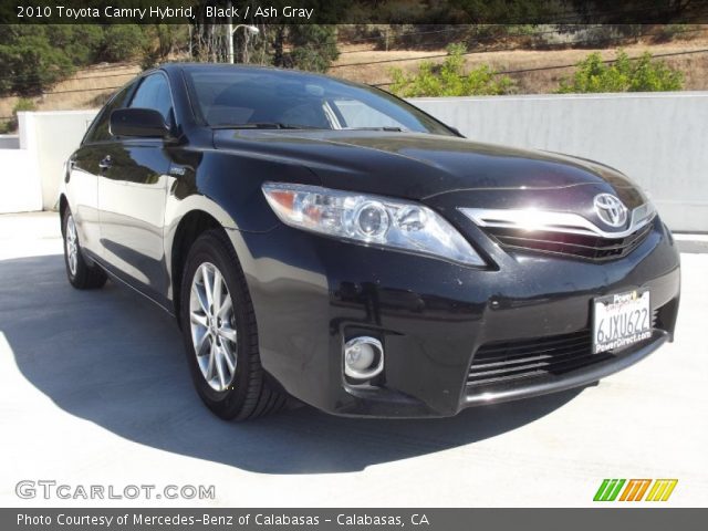 2010 Toyota Camry Hybrid in Black