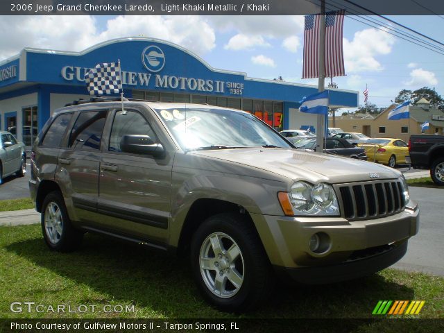 2006 Jeep Grand Cherokee Laredo in Light Khaki Metallic