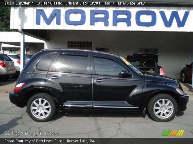 2010 Chrysler PT Cruiser Classic in Brilliant Black Crystal Pearl