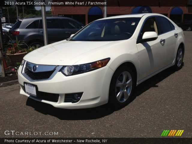 2010 Acura TSX Sedan in Premium White Pearl