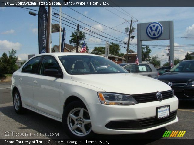 2011 Volkswagen Jetta S Sedan in Candy White
