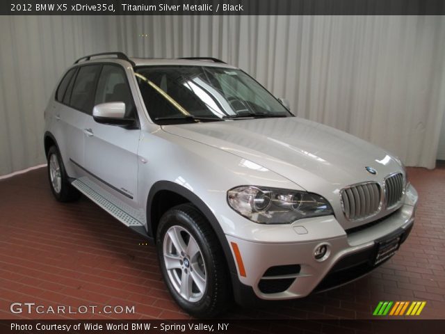 2012 BMW X5 xDrive35d in Titanium Silver Metallic