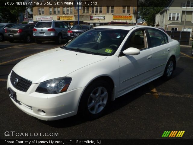 2005 Nissan Altima 3.5 SL in Satin White Pearl