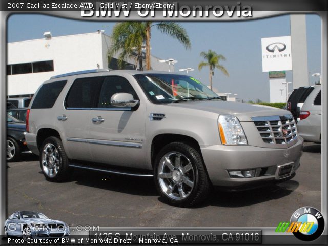 2007 Cadillac Escalade AWD in Gold Mist