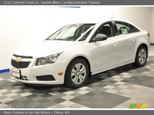 2012 Chevrolet Cruze LS in Summit White