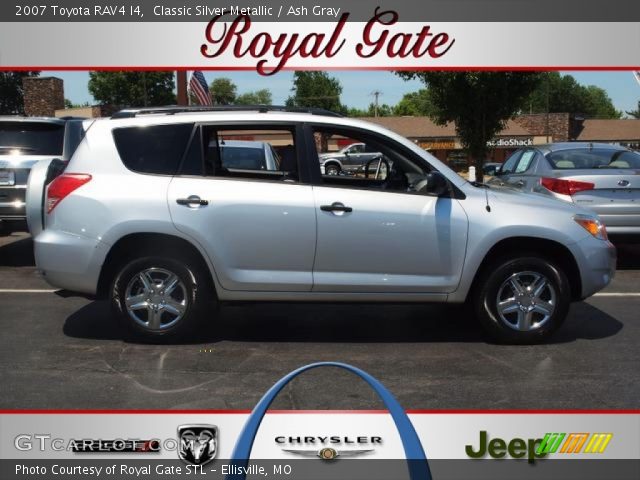 2007 Toyota RAV4 I4 in Classic Silver Metallic