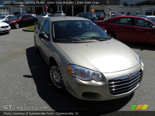 2005 Chrysler Sebring Sedan in Linen Gold Metallic