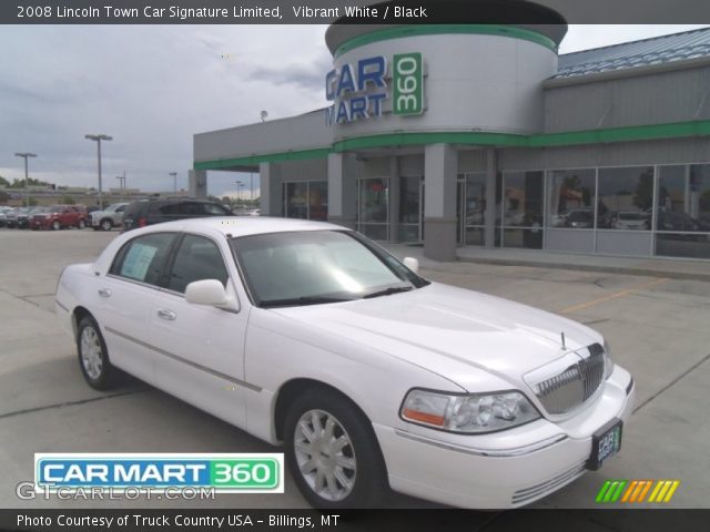 2008 Lincoln Town Car Signature Limited in Vibrant White