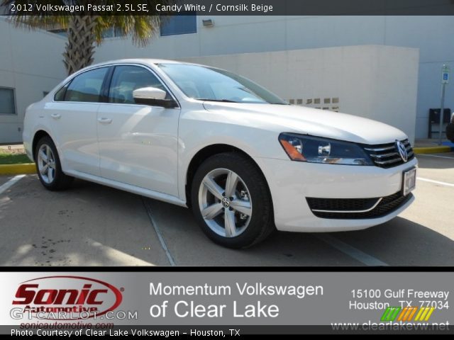 2012 Volkswagen Passat 2.5L SE in Candy White