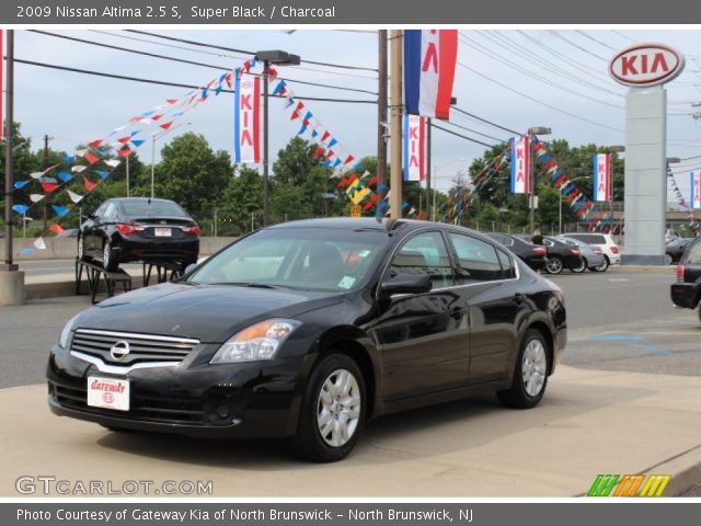 2009 Nissan Altima 2.5 S in Super Black