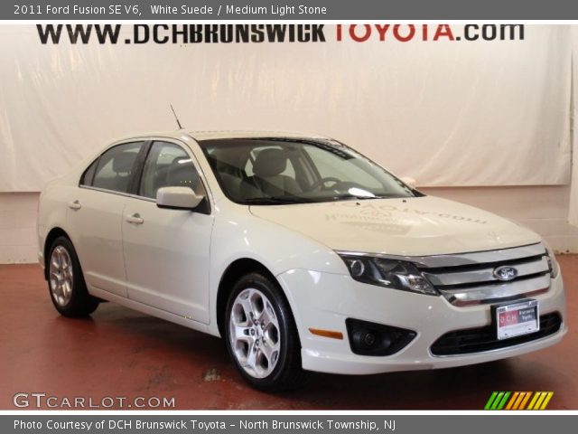 2011 Ford Fusion SE V6 in White Suede