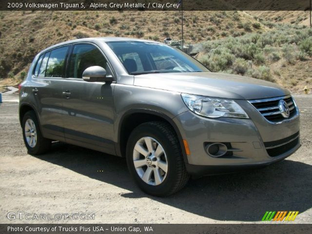 2009 Volkswagen Tiguan S in Alpine Grey Metallic