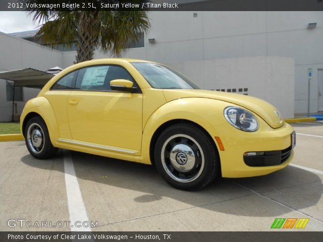 2012 Volkswagen Beetle 2.5L in Saturn Yellow