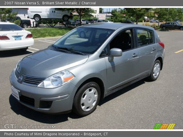 2007 Nissan Versa S in Brilliant Silver Metallic