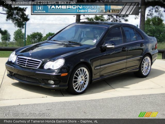 2006 Mercedes-Benz C 230 Sport in Black