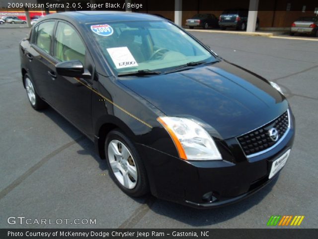 2009 Nissan Sentra 2.0 S in Super Black